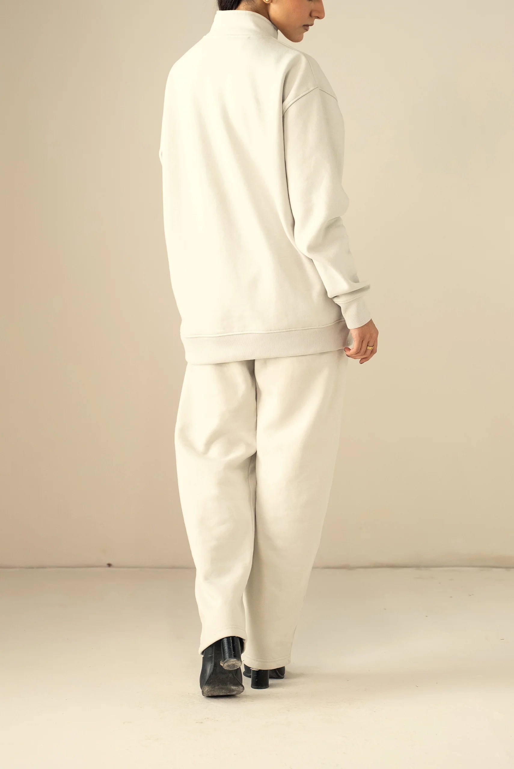 Quarter Zipper Sweatshirt-Off White image 8