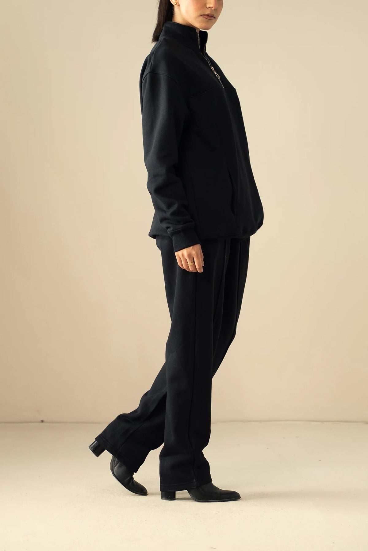 Relaxed Fit Trouser  - Black image 3