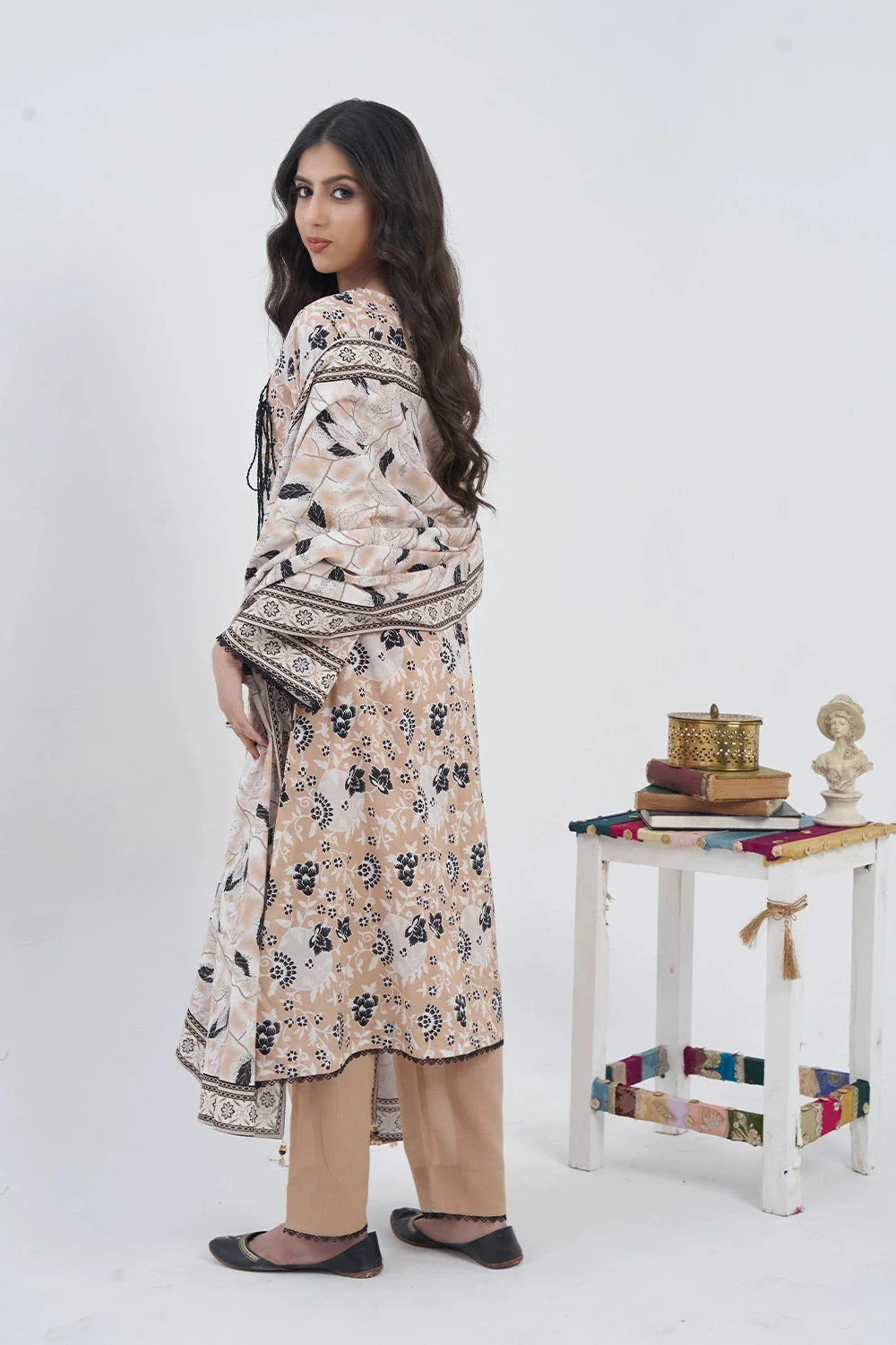 3pc-printed-unstitched-lawn-suit-kla-3096-printed-khas-stores-771960