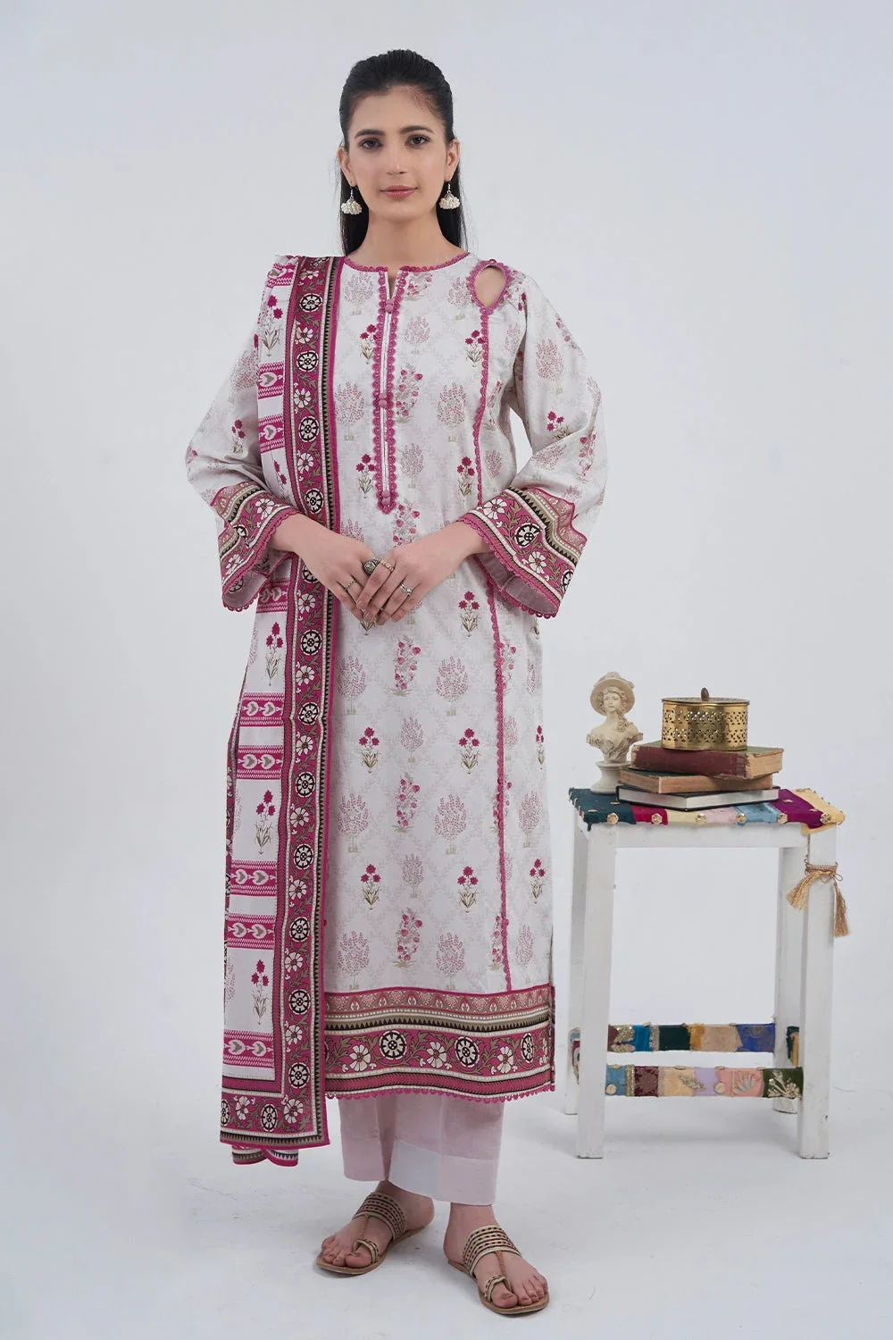 3pc-printed-unstitched-lawn-suit-kla-3097-printed-khas-stores-608611