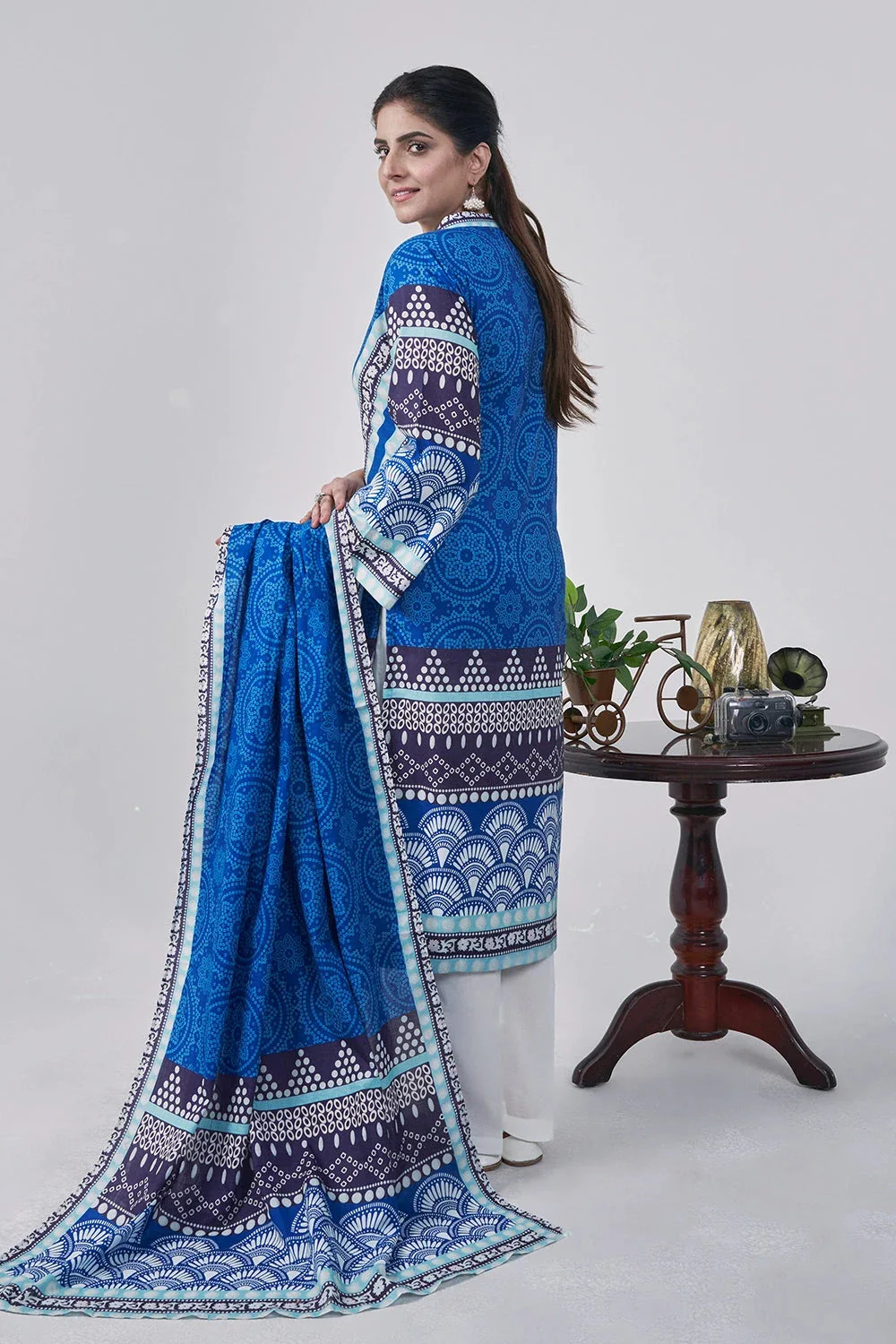 3pc-printed-unstitched-lawn-suit-kla-3154-printed-khas-stores-652549